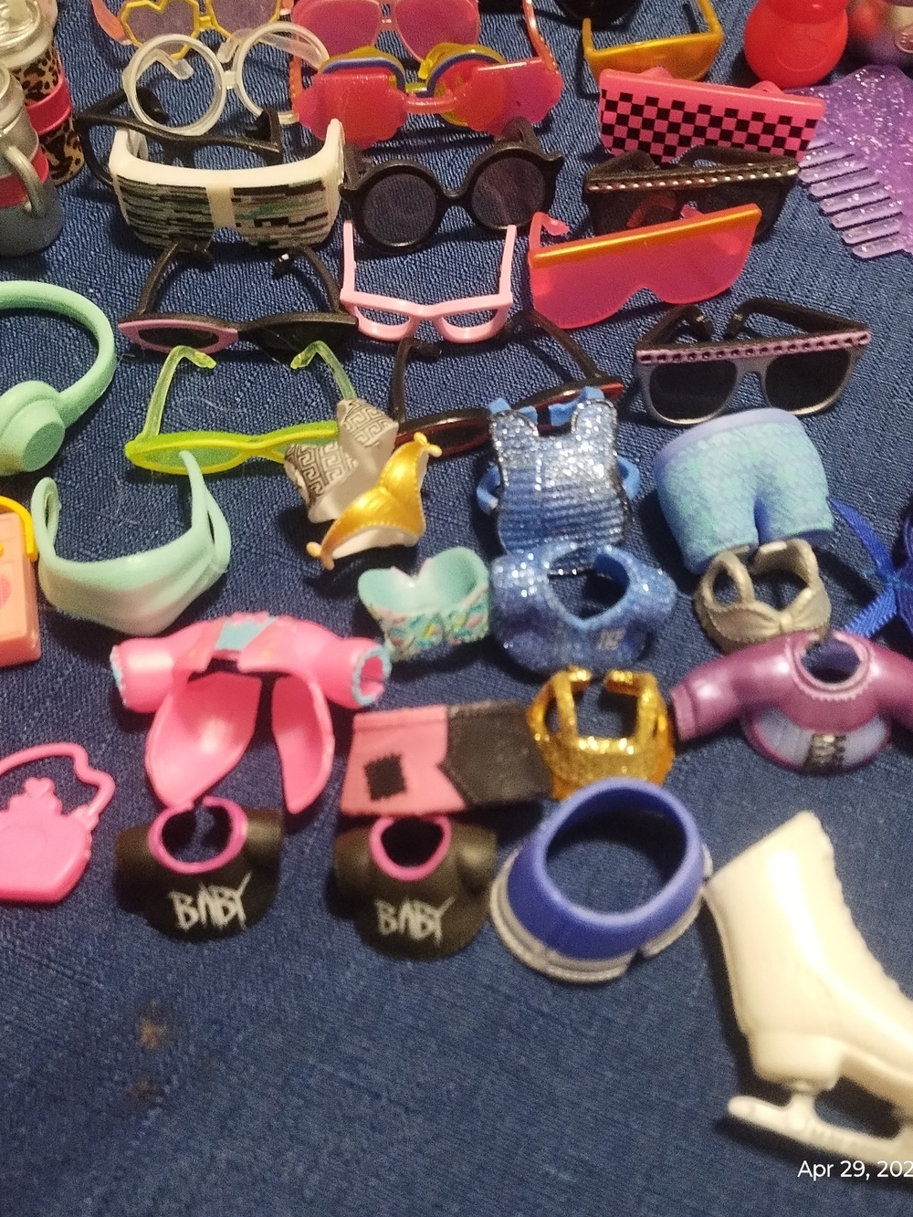LOL DOLL ACCESSORIES - Picture 3 of 14